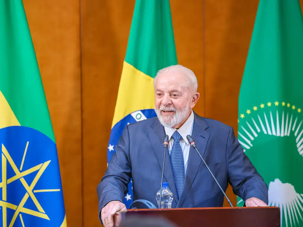 Os parlamentares argumentam que as declarações de Lula configuram crime de responsabilidade, previsto no Artigo 5º da Constituição Federal, por promover hostilidade contra uma nação estrangeira e colocar em risco a neutralidade e a segurança do Brasil. (Foto: Agência Brasil)